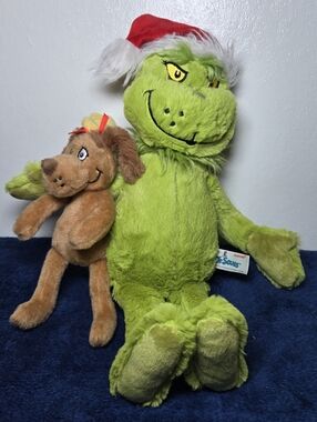 Dr. Seuss GRINCH And Max Dog  15" Plush By Aurora Christmas 2022 Bean Bum
